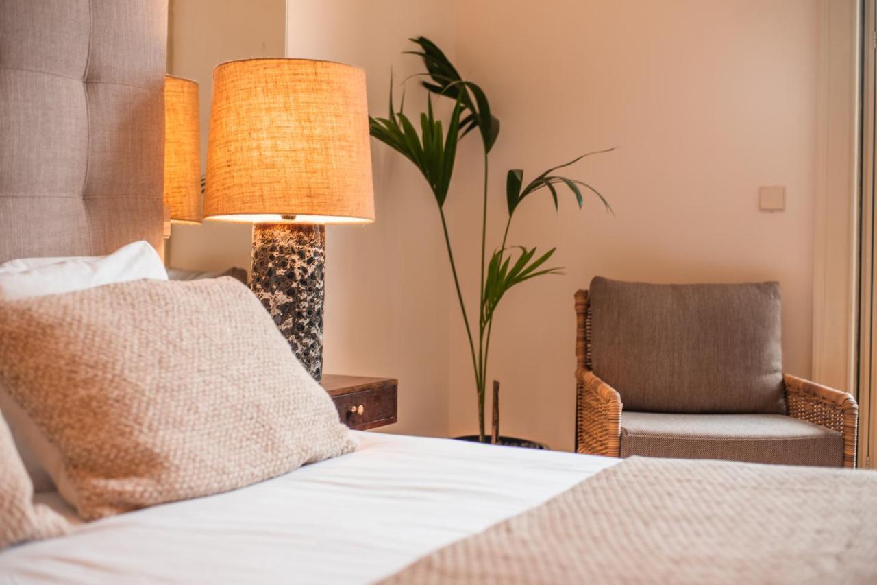 Paraiso Garden Suite--- Spacious & Downtown بورتو المظهر الخارجي الصورة