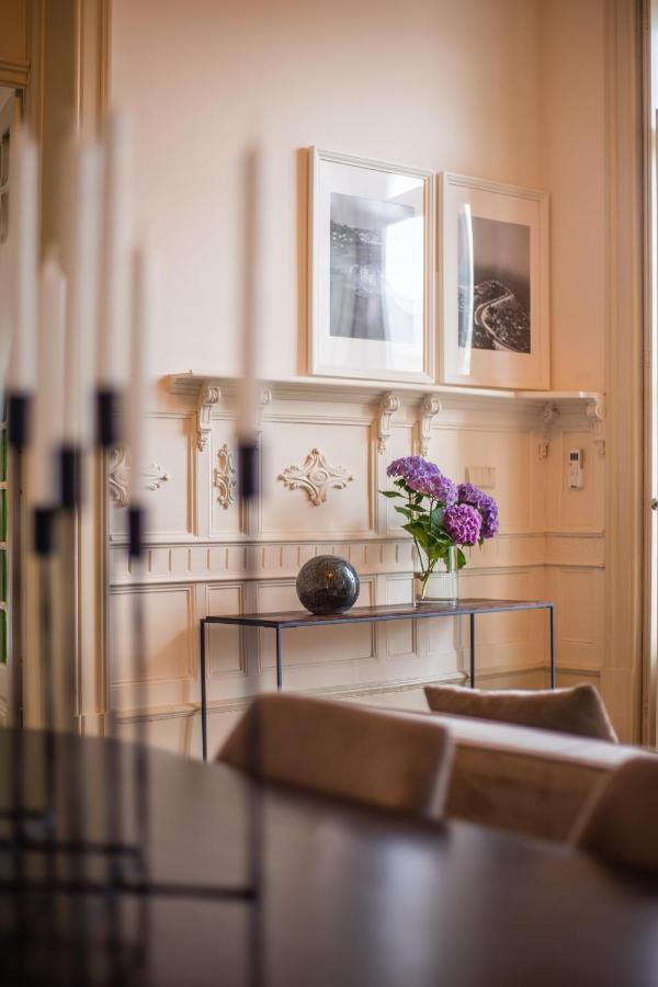 Paraiso Garden Suite--- Spacious & Downtown بورتو المظهر الخارجي الصورة
