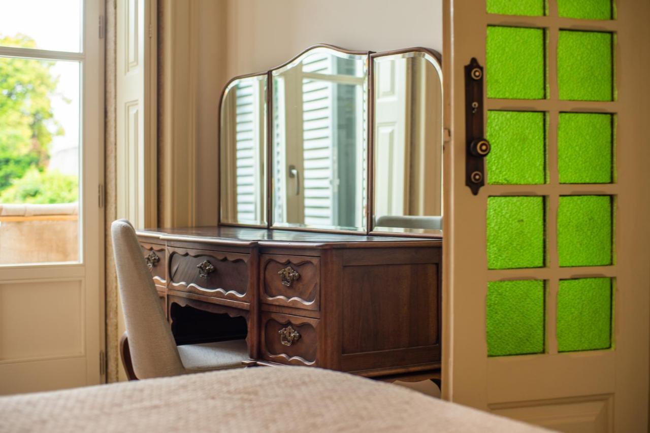 Paraiso Garden Suite--- Spacious & Downtown بورتو المظهر الخارجي الصورة
